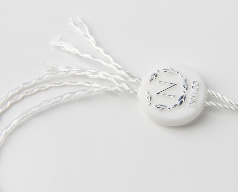 襯衫吊牌訂做幫你還原改革開放對行業影響的歷史 襯衫吊牌訂做幫你還原改革開放對行業影響的歷史