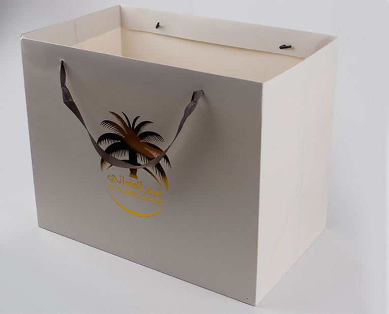 飛墨?不存在噠,這根本阻礙不了珠寶首飾紙袋工廠的精品之作 飛墨?不存在噠,這根本阻礙不了珠寶首飾紙袋工廠的精品之作