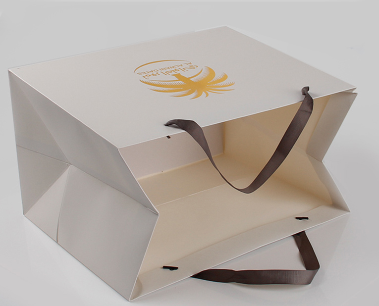 飛墨?不存在噠,這根本阻礙不了珠寶首飾紙袋工廠的精品之作 飛墨?不存在噠,這根本阻礙不了珠寶首飾紙袋工廠的精品之作