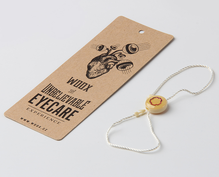 進擊的film，服裝吊牌在訂制過程中的第二步