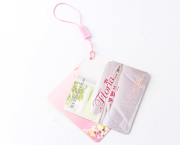 做內衣吊牌的年輕師傅給制造商帶來訂制麻煩(上) 做內衣吊牌的年輕師傅給制造商帶來訂制麻煩(上)