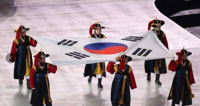 驚了,不去消費美容產品怪我啰?中國禮品袋制造商有話說 驚了,不去消費美容產品怪我啰?中國禮品袋制造商有話說