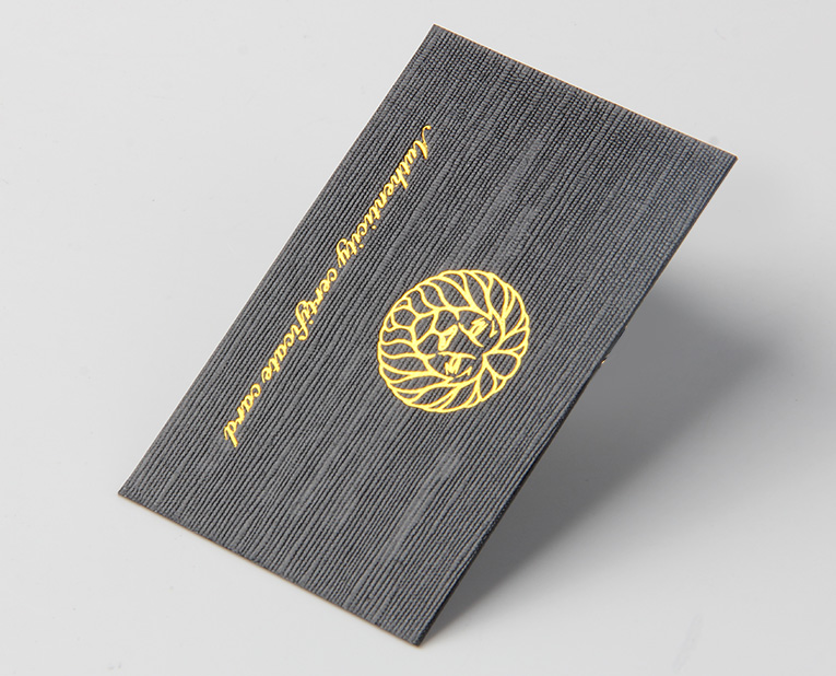 關于燙金的腦洞,被皮具吊牌廠家的譚師傅畫上句號 關于燙金的腦洞,被皮具吊牌廠家的譚師傅畫上句號