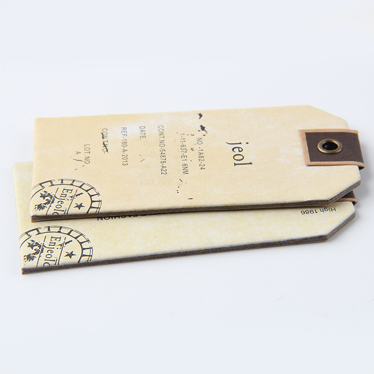 運用廣州吊牌實惠的特色定做一份不一樣的外套也蠻不錯哦 運用廣州吊牌實惠的特色定做一份不一樣的外套也蠻不錯哦