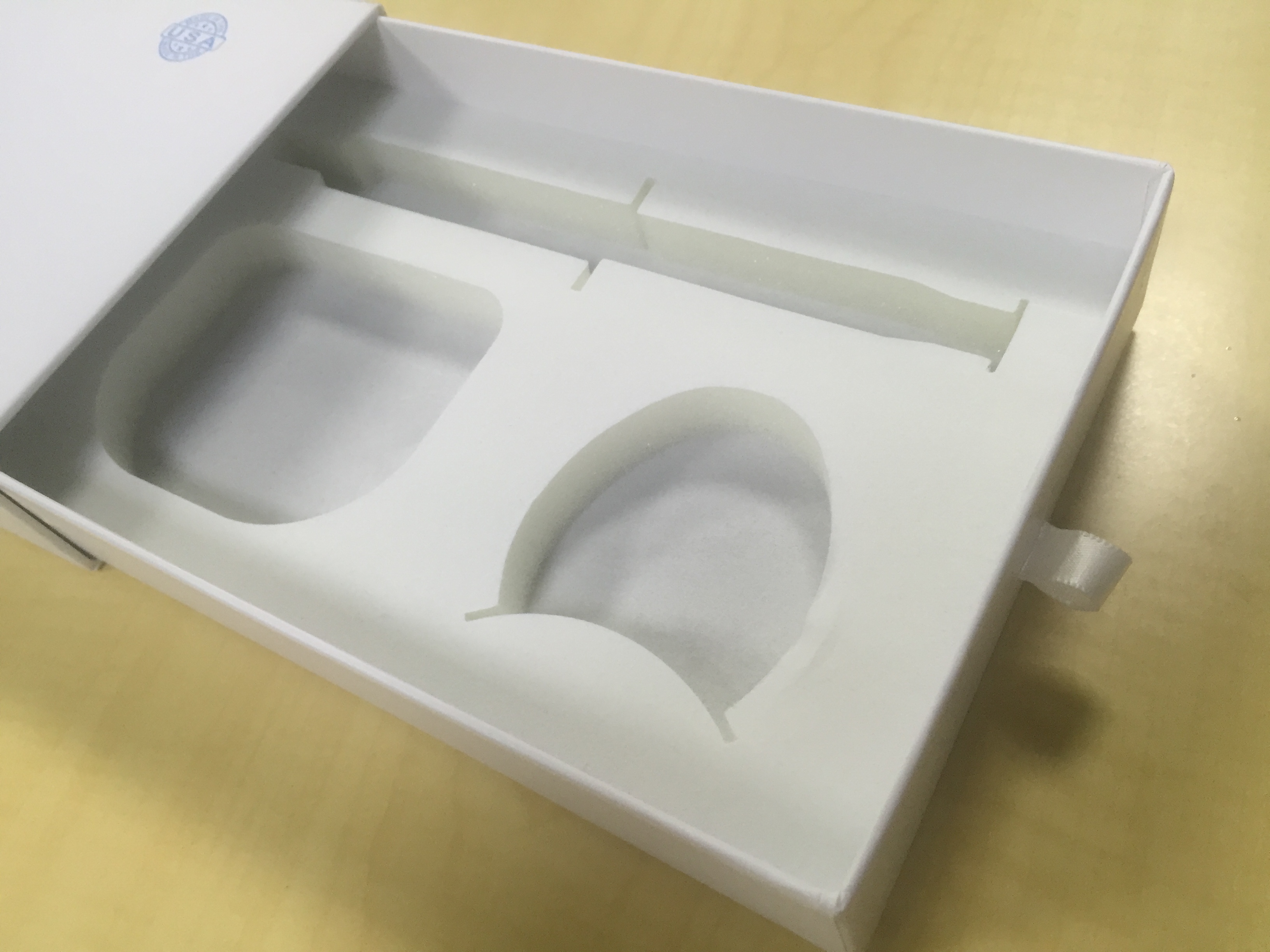 知道用數碼打樣給化妝品精品盒定制打樣成本低,沒想到這么低 知道用數碼打樣給化妝品精品盒定制打樣成本低,沒想到這么低