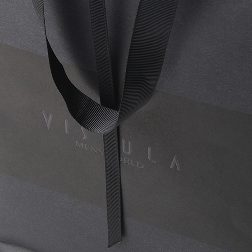 大膽地為環(huán)繞屏手機(jī)作紙袋設(shè)計