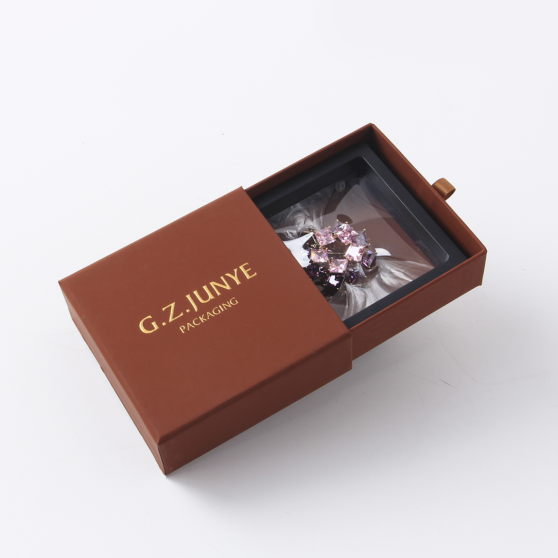 包裝盒色彩設(shè)計(jì)都是什么為主導(dǎo)的? 包裝盒色彩設(shè)計(jì)都是什么為主導(dǎo)的?